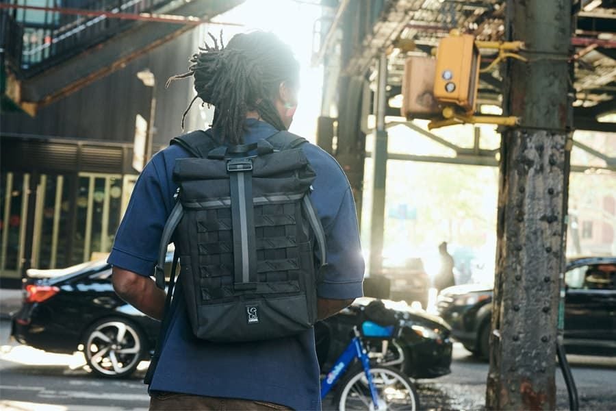 Illustrative example of 18l backpack