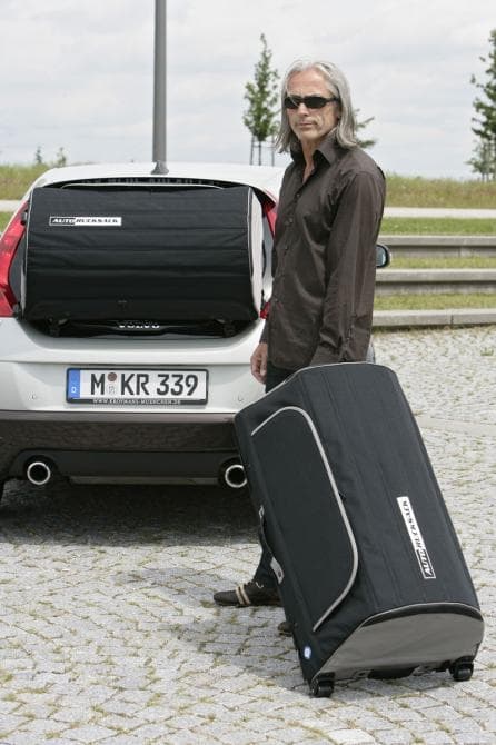 Illustrative example of backpack car