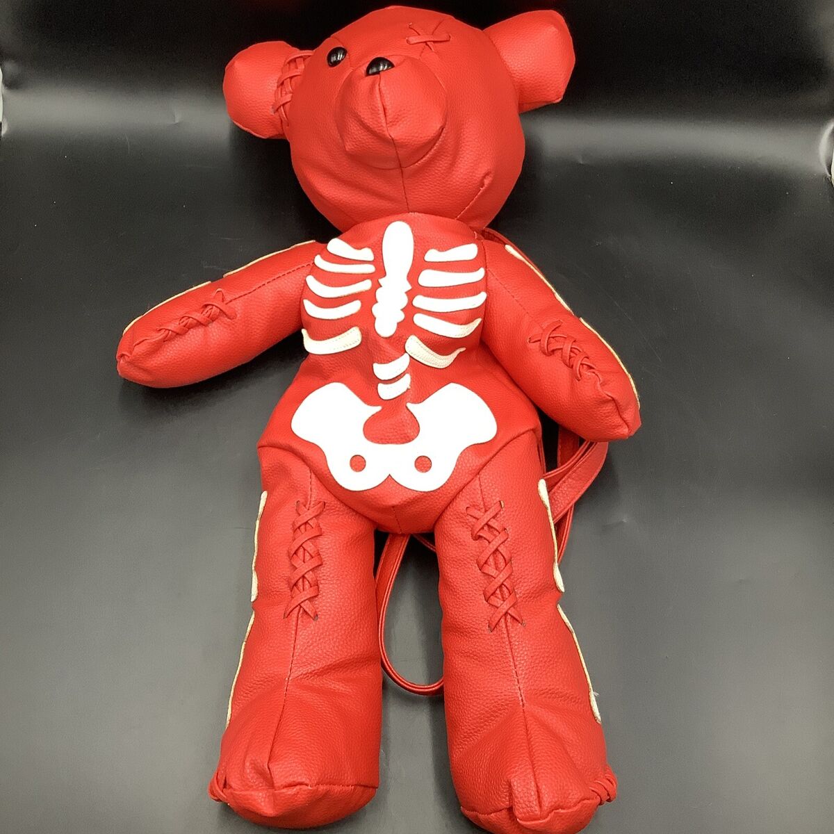 Illustrative example of backpack teddy