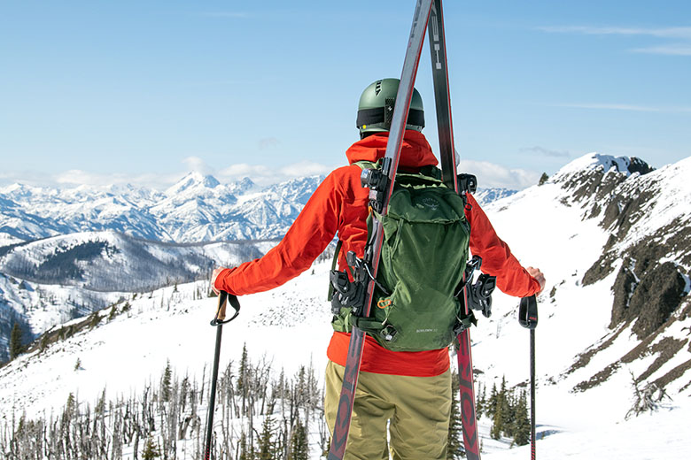 Illustrative example of best backpack ski