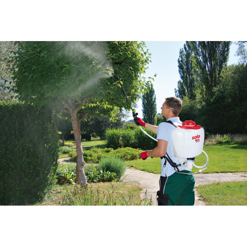 Illustrative example of solo backpack sprayer